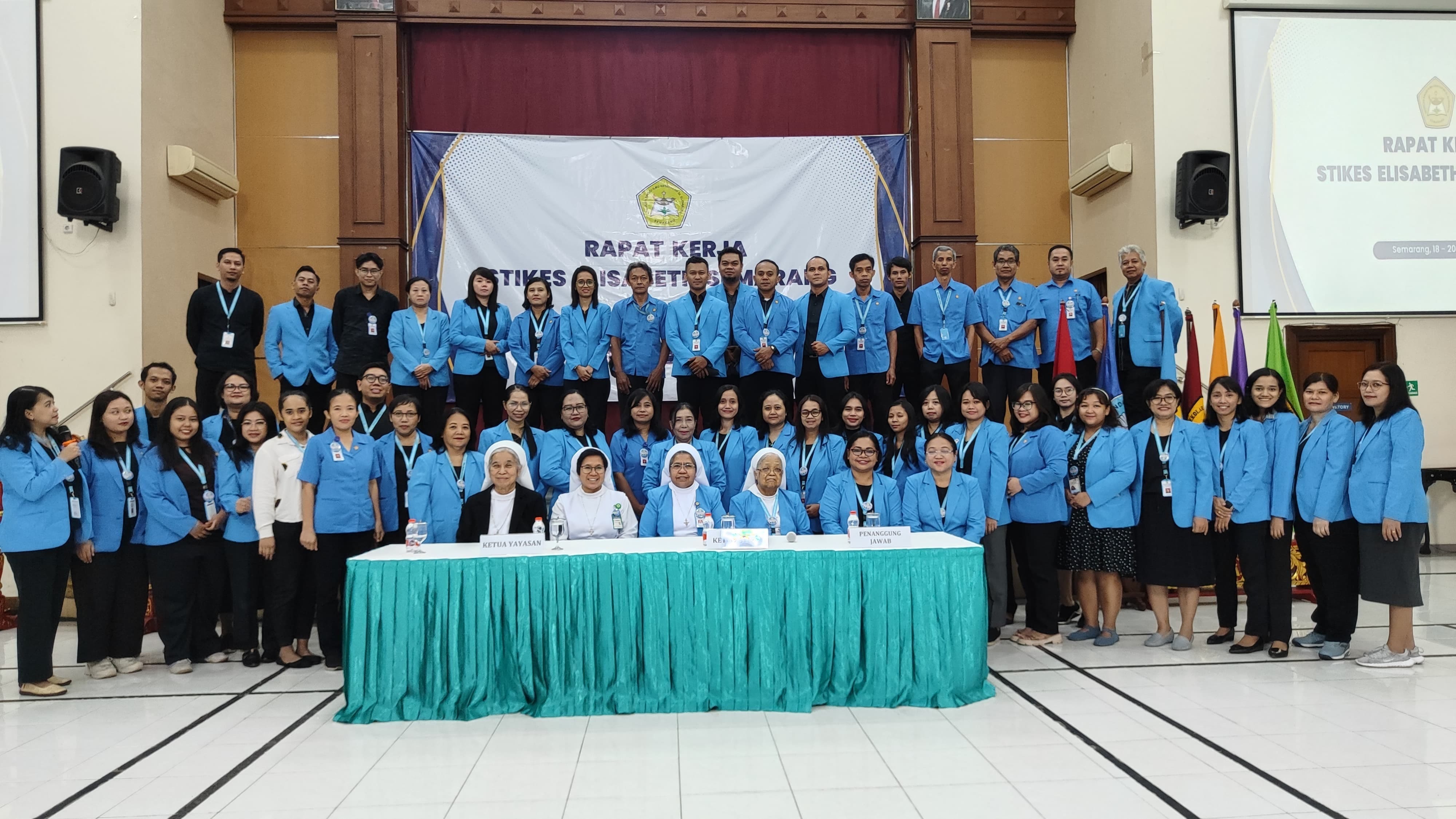 STIKes Elisabeth Semarang Gelar Rapat Kerja Tahunan 2024-2025